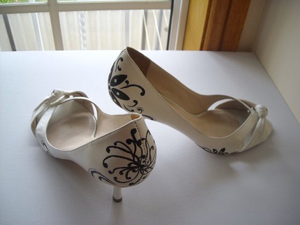 Handpainted leather heels by mitsui.jing shoes